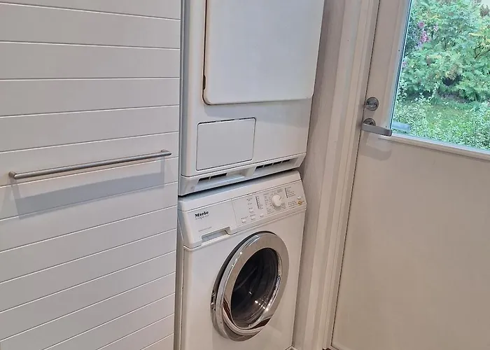 Santa Claus House B *