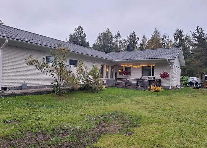 Santa Claus House B *